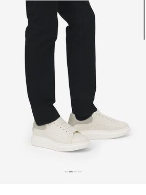 Alexander McQueen White Leather Low-Top Sneakers